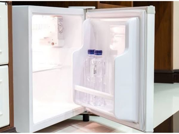 jpg_20230326_194006_0000 Why Is My Mini Fridge Light Blinking?