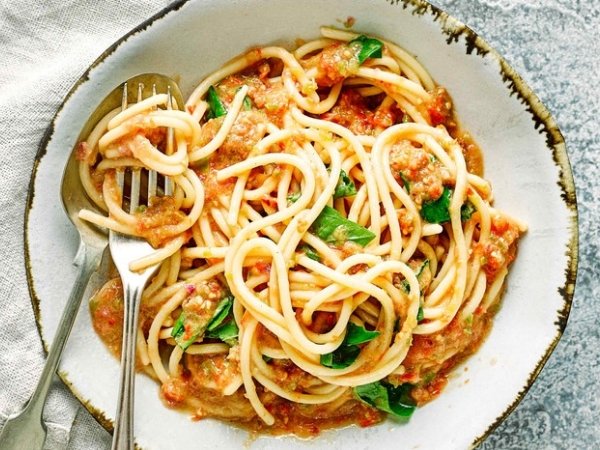 20230527_074433_0000 Spaghetti In One-Pan With A Smoky Tomato Sauce