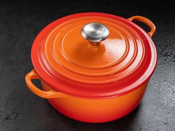 Can You Boil Water In A Dutch Oven?