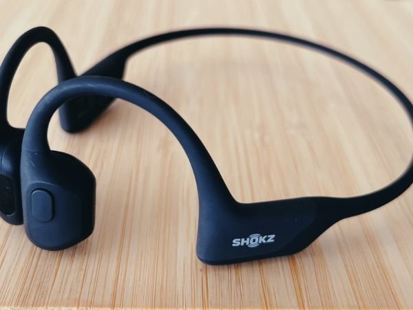Untitled-design-2023-05-27T153519.499 How To Wear Aftershokz Headphones [2023]