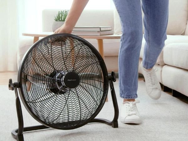Untitled-design-2023-06-25T084845.210 How To Position Fans To Cool A Room With AC?