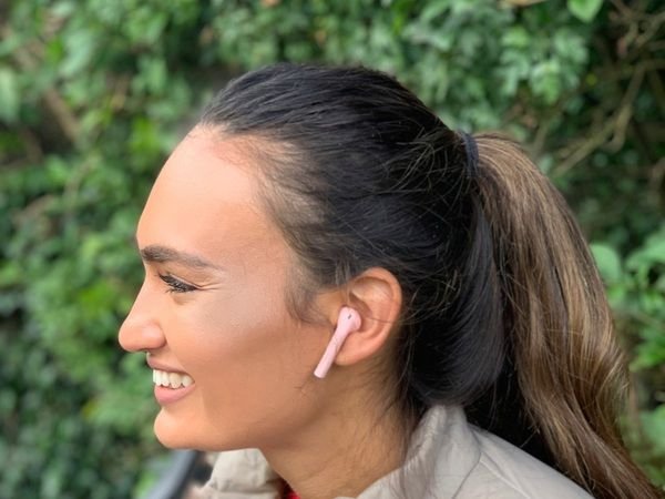 Untitled-design-11 How To Connect Streetz Earbuds? Full Guide 2023