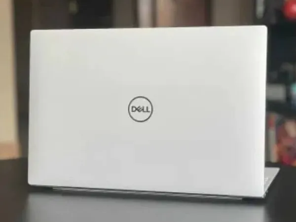 Dell-XPS-15-Accessories-1 Elevate Your Dell XPS 15 Accessories: Experience with Dell