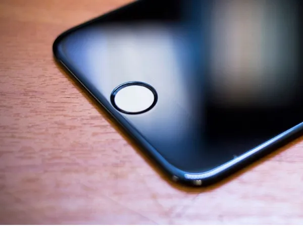 How-To-Tell-If-Someone-Is-Accessing-Your-iPhone-Remotely_-1 How To Tell If Someone Is Accessing Your iPhone Remotely?